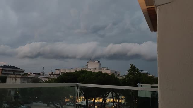 Відео · 19:56